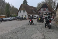 VID_20260412_112943_00_035_2026-05-03_18-09-41_screenshot